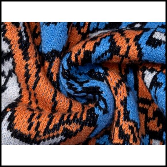 Vintage Art-Inspired Cardigan, Cotton-Polyester Blend, Button-Up V-Neck - Picture 5 of 7